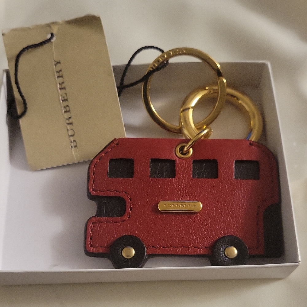 BURBERRY BUS KEY CHARM KEYCHAIN PURSE CHARM NWT